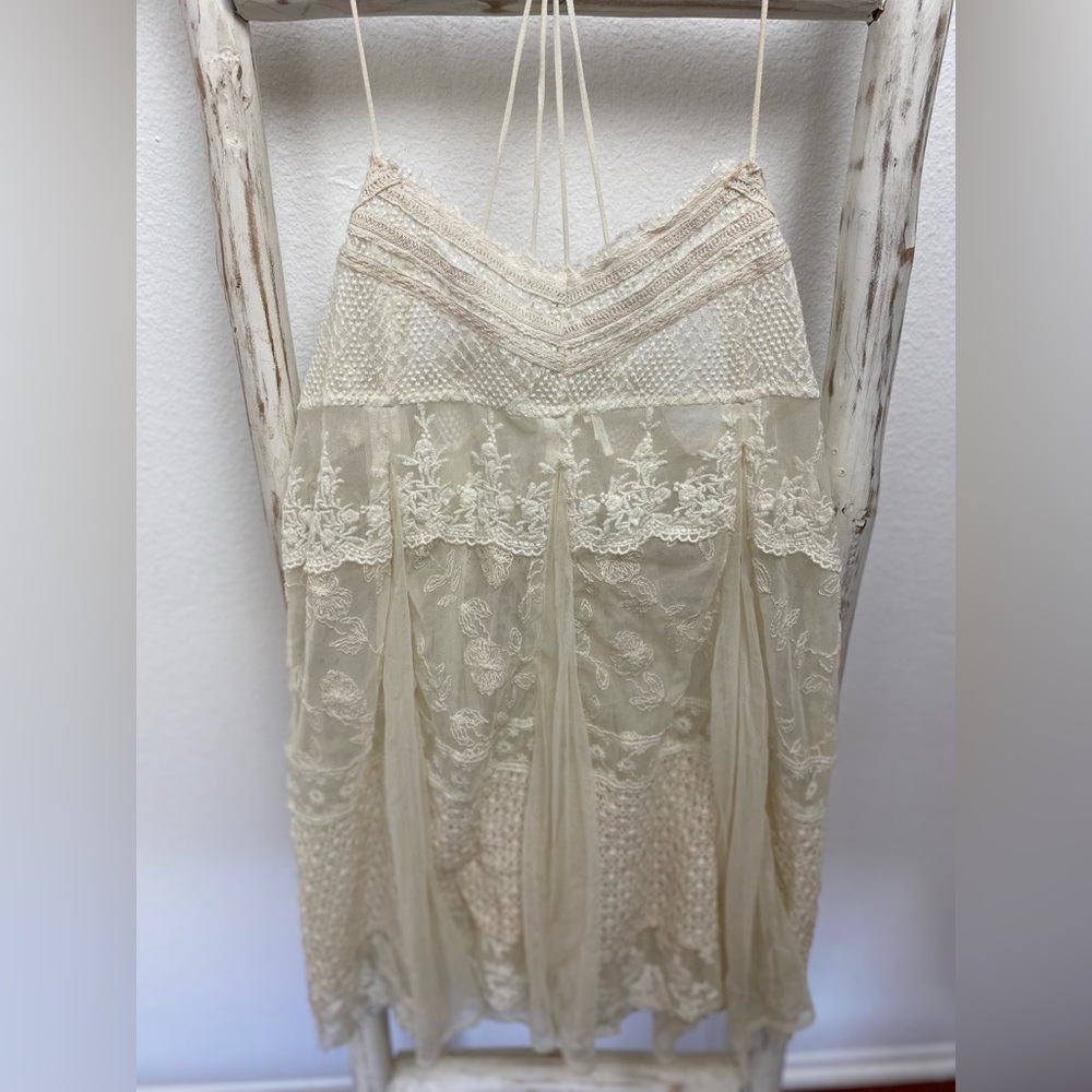 Mesh & Lace Floral Top